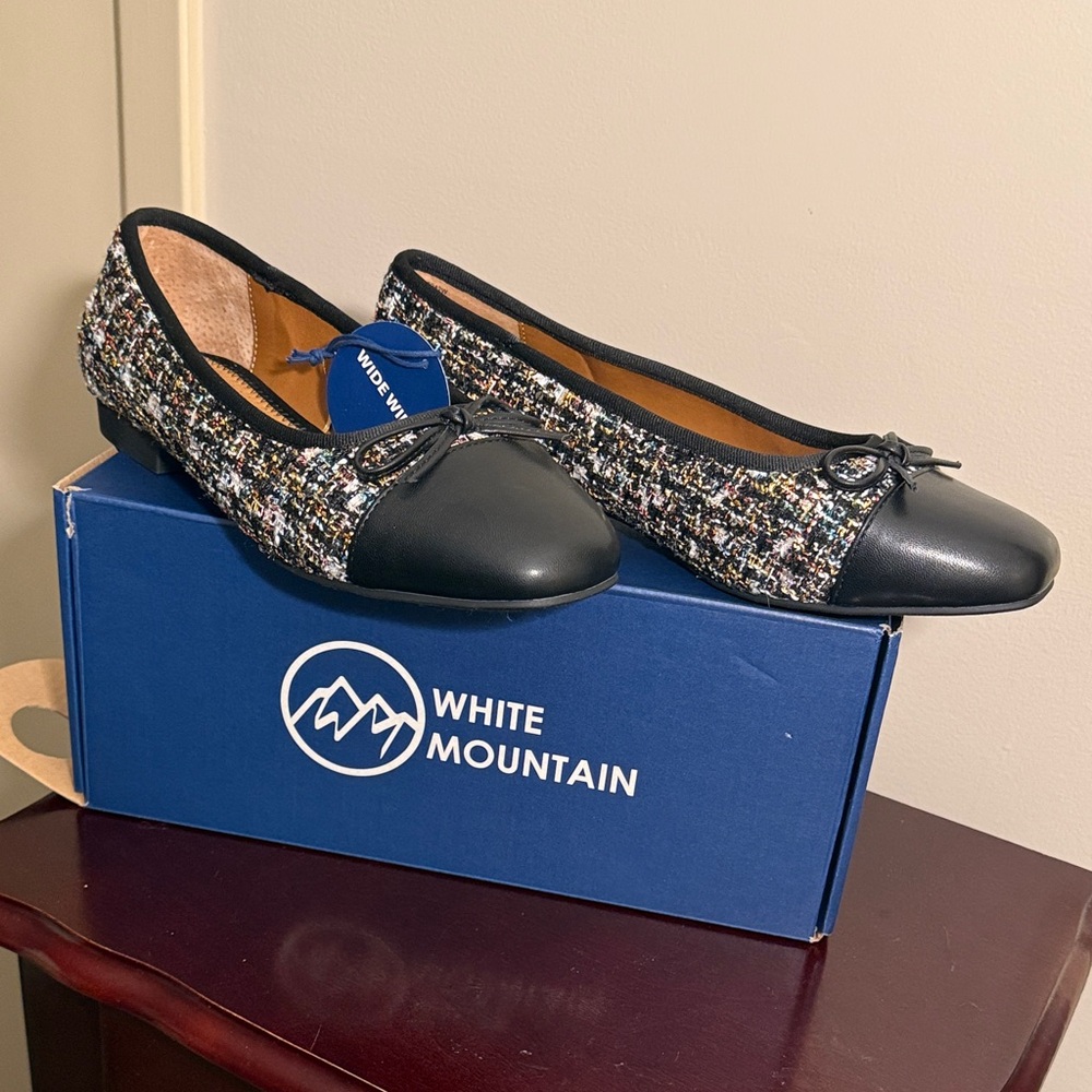 White Mountain Women'boucle fabric tweed Black white gold and Patterned Flats - Picture 1 of 7